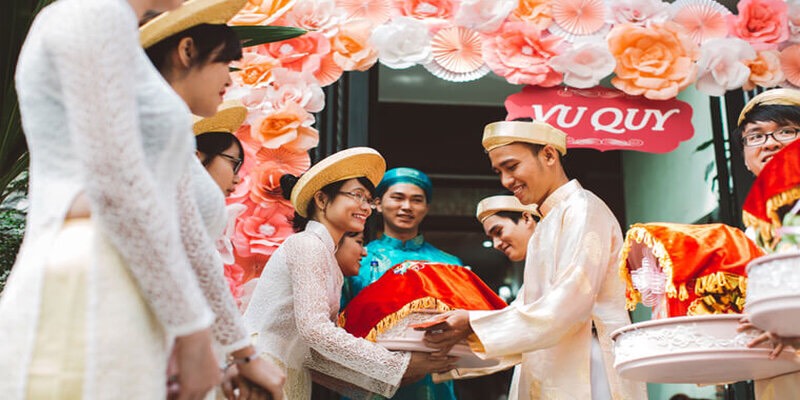 Nhà gái cần chuẩn bị gì cho đám cưới ?